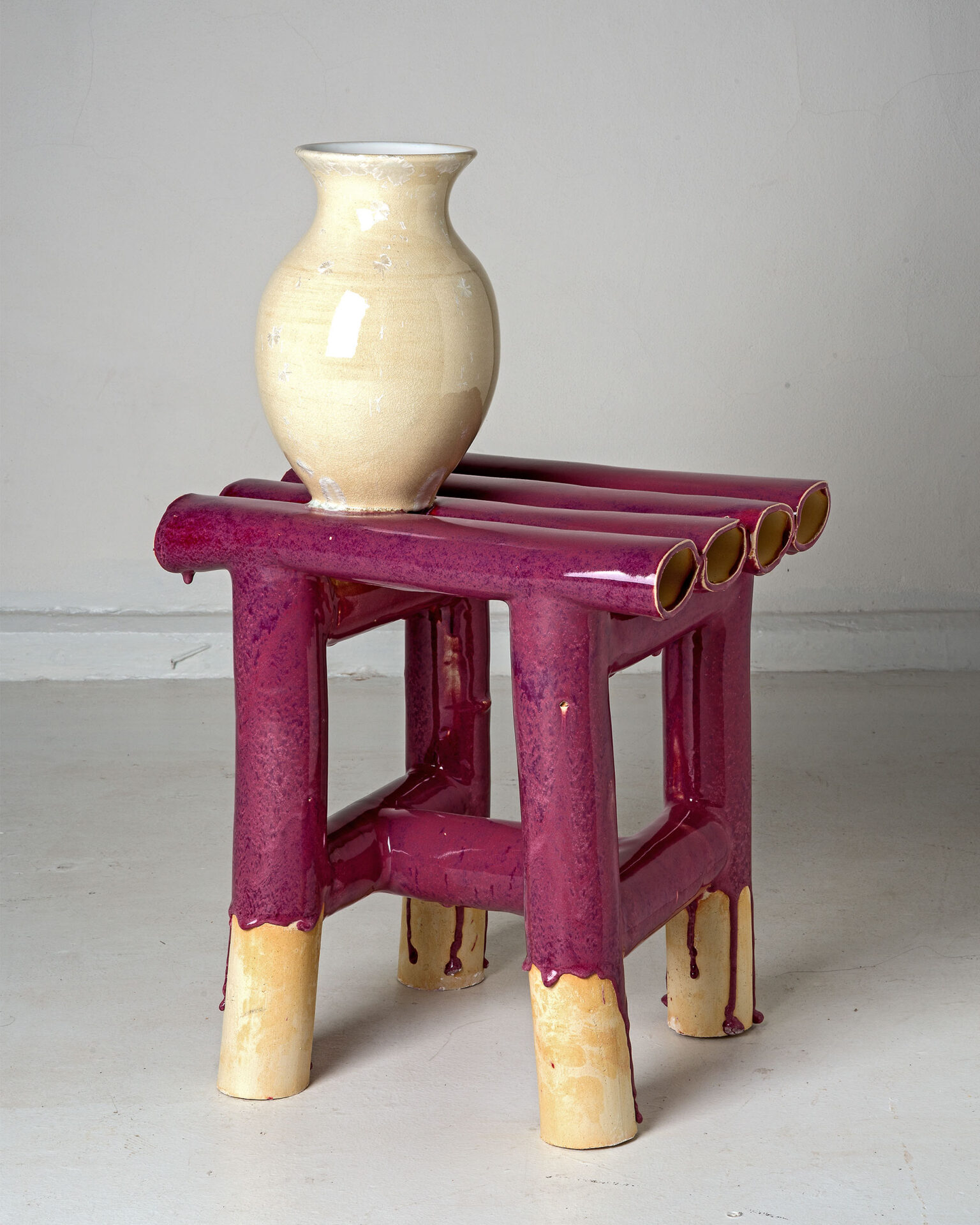 Milan Pekar_Ceramic Furniture Vase on the Table Pink 1_Case Goods_Studio Fenice_ (2)