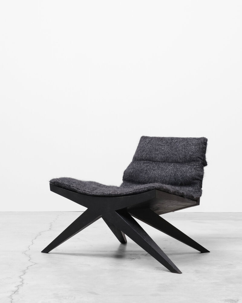 Arnodeclercq_V-Easy Chair Female_Seating_Studio Fenice_ (2)